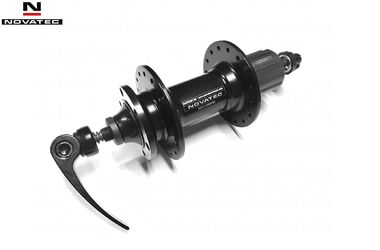 Втулка задняя алюминиевая, под кассету 8/10 ск., на промподшипниках, 32 отв., дисковая (6 болтов), 145 мм, под эксцентрик, D472TSBT, NOVATEC (УТ00015917)